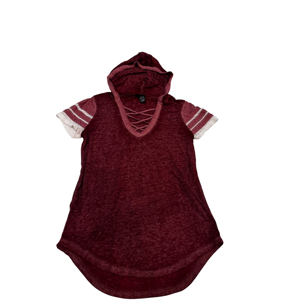 Rue 21 Burgundy Heathered Short Sleeve Hooded‎ Tunic Top Lace Up V Neck